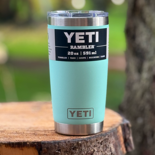 YETI Rambler® 20 oz (591 ml) Tumbler in Seafoam